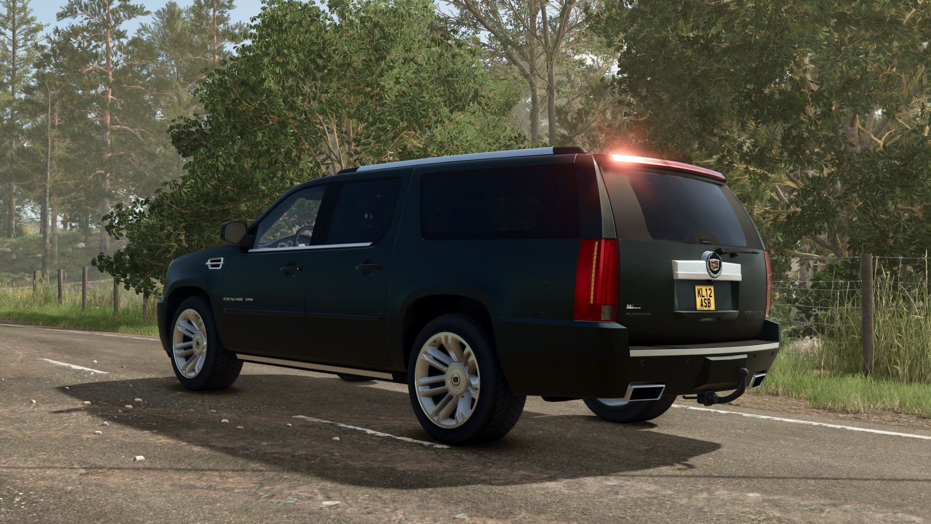 Cadillac Escalade 2