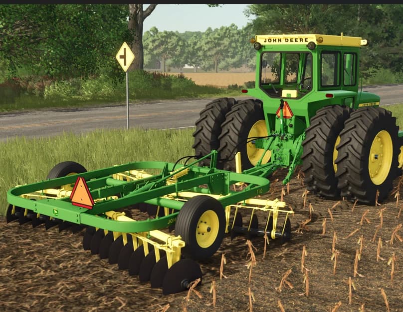 John Deere 110 12ft Disc 3