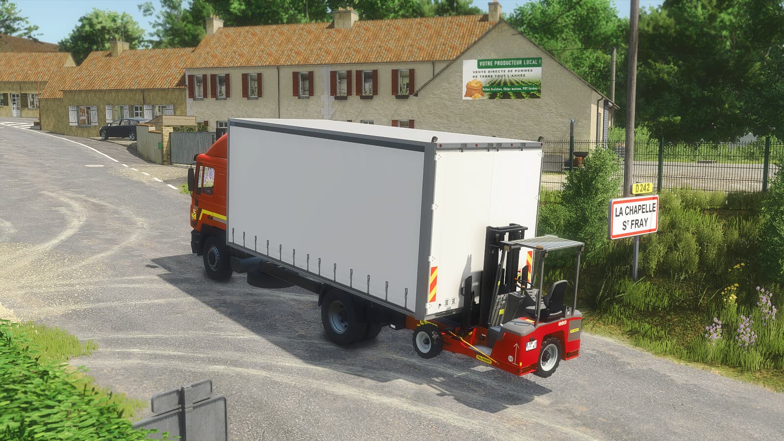 MAN 19.322 With Sliding Curtain 4