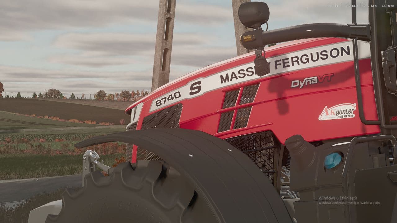 Massey Ferguson 8700S 4
