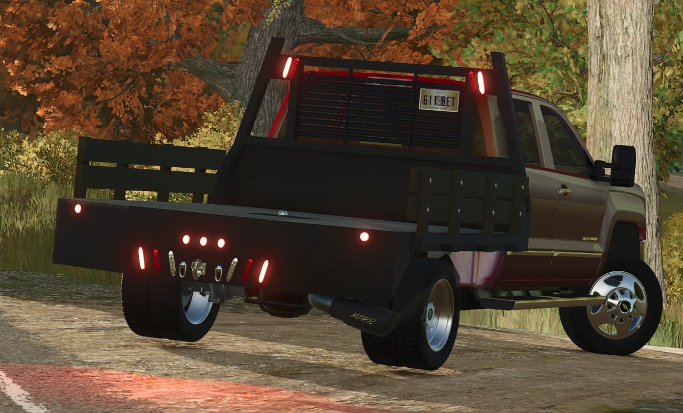 2015 Chevy Flatbed 3