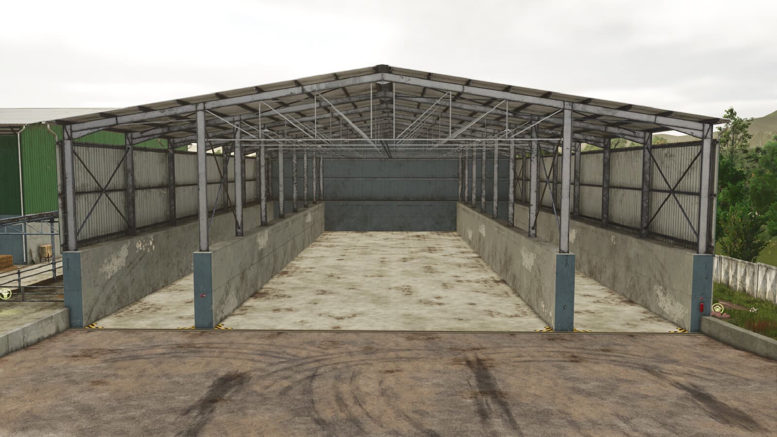 Lizard Covered Multi Bunkersilos 5
