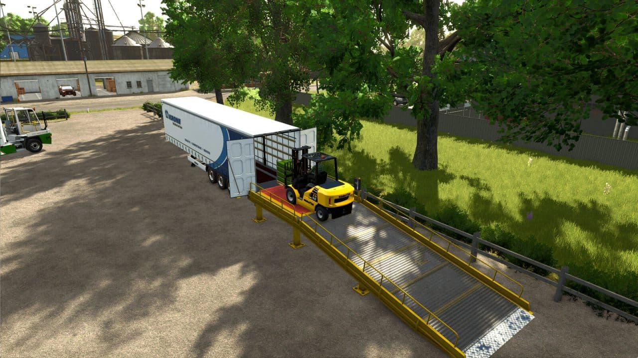 Loading Ramp With Dock Leveler 2