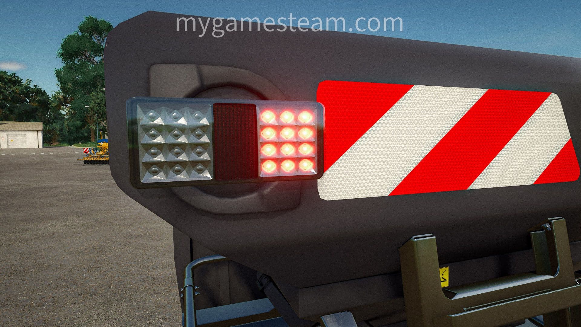 Rear Multi Light (Prefab) 4