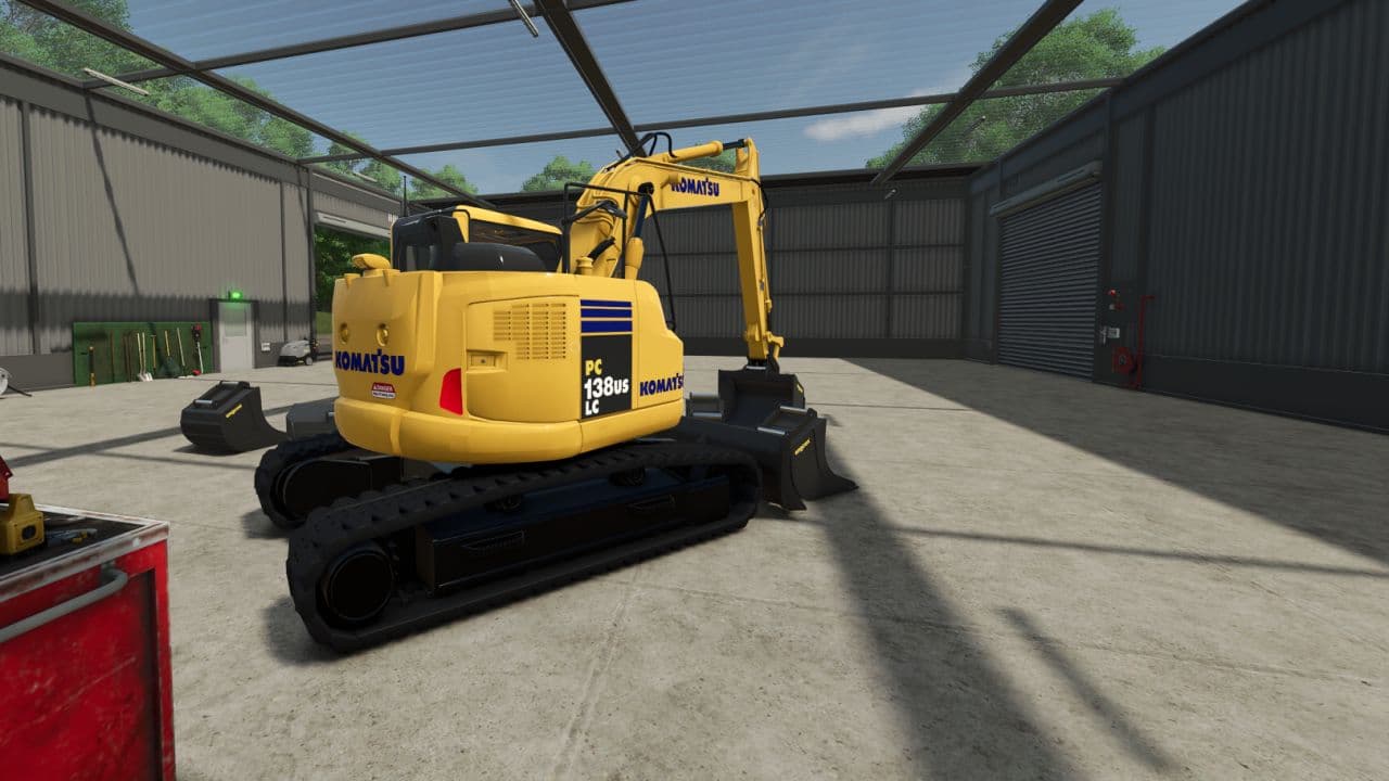 Komatsu PC138USLC 3