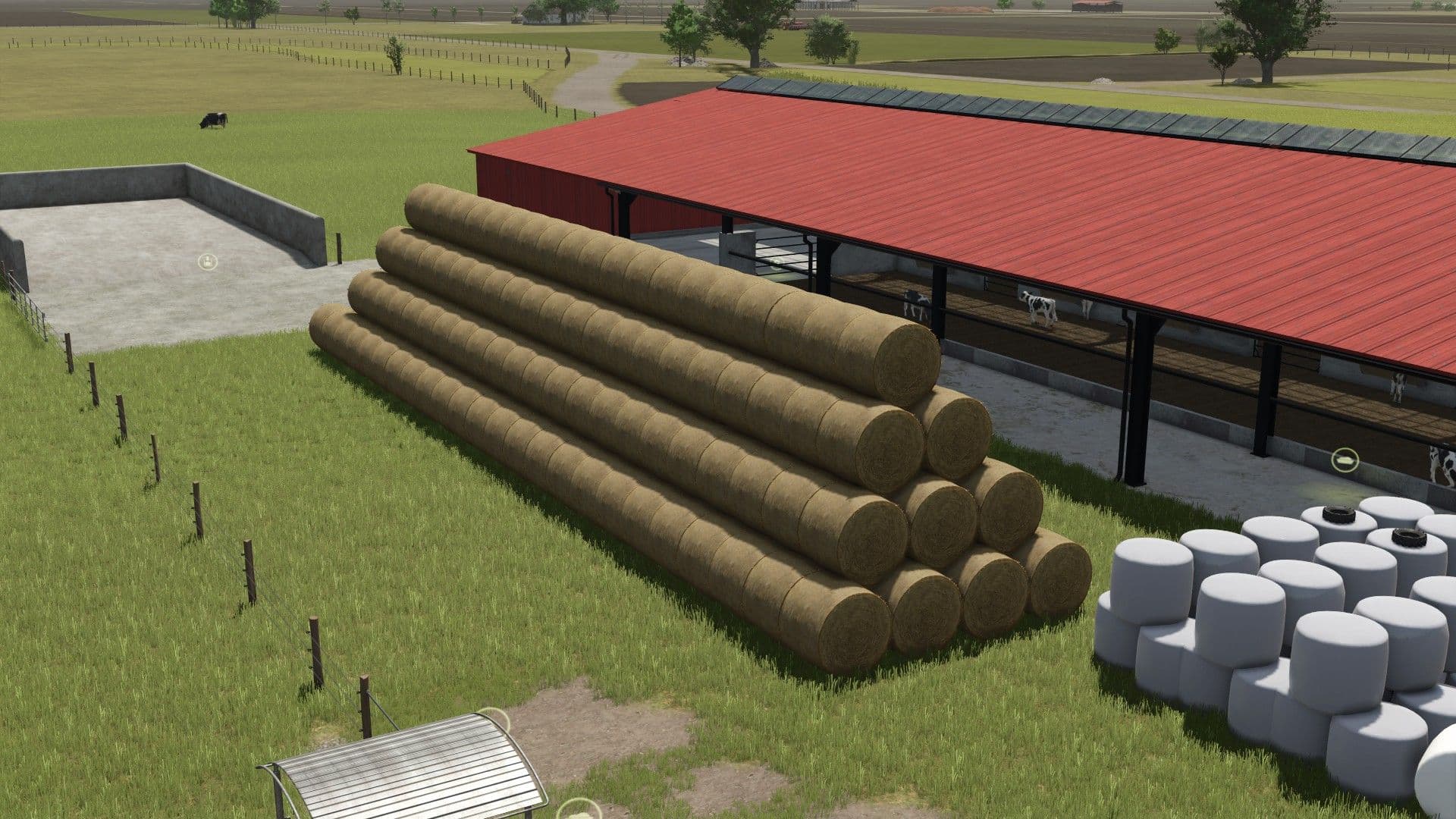 Silage/straw bale stack 3