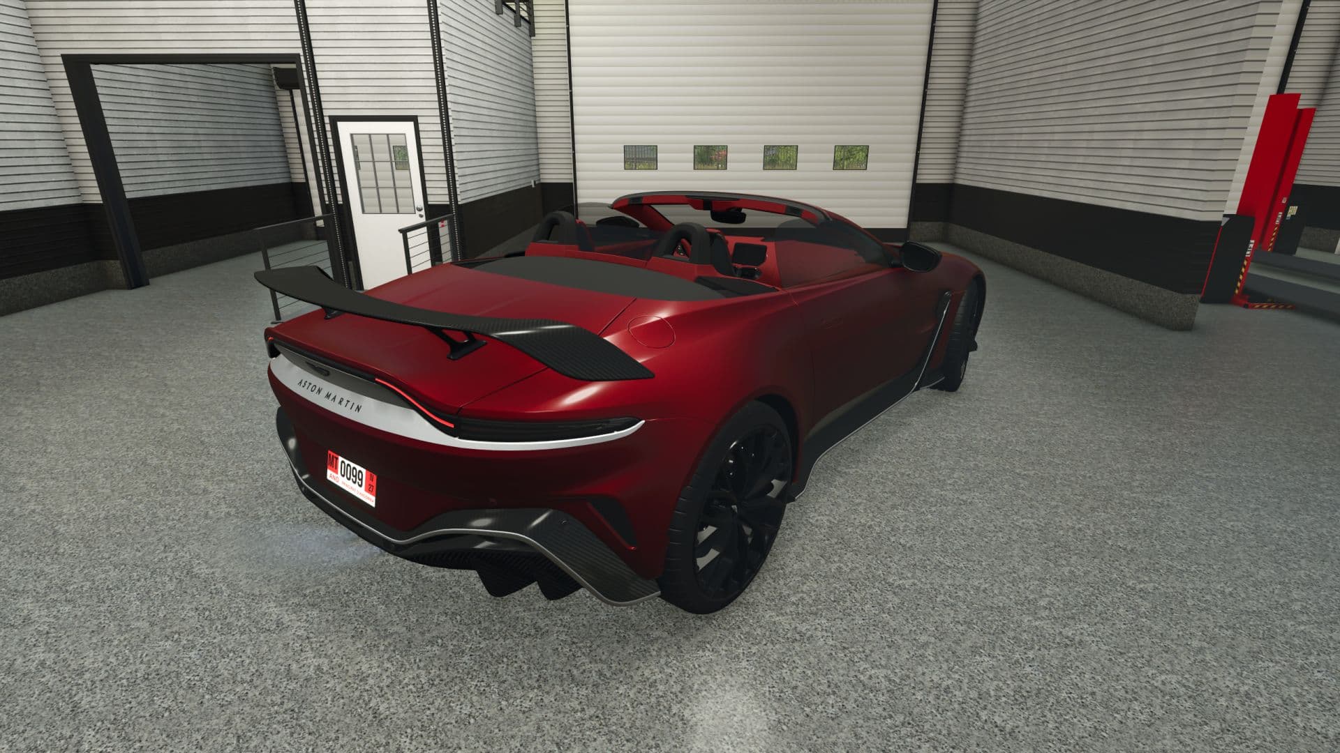Aston Martin Vantage V12 3