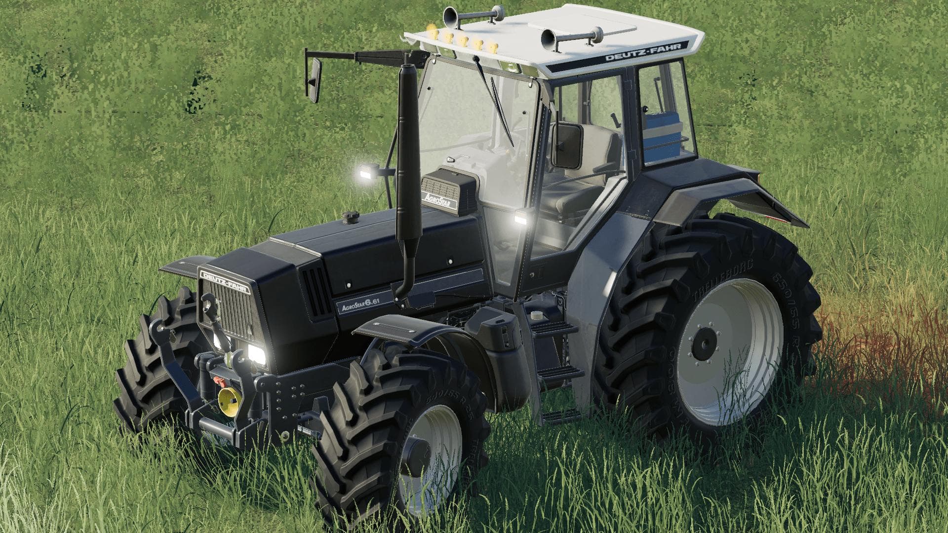 Black Deutz AgroStar 661