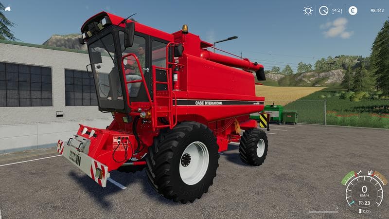 Case IH 1660 (1680) with cutter 3