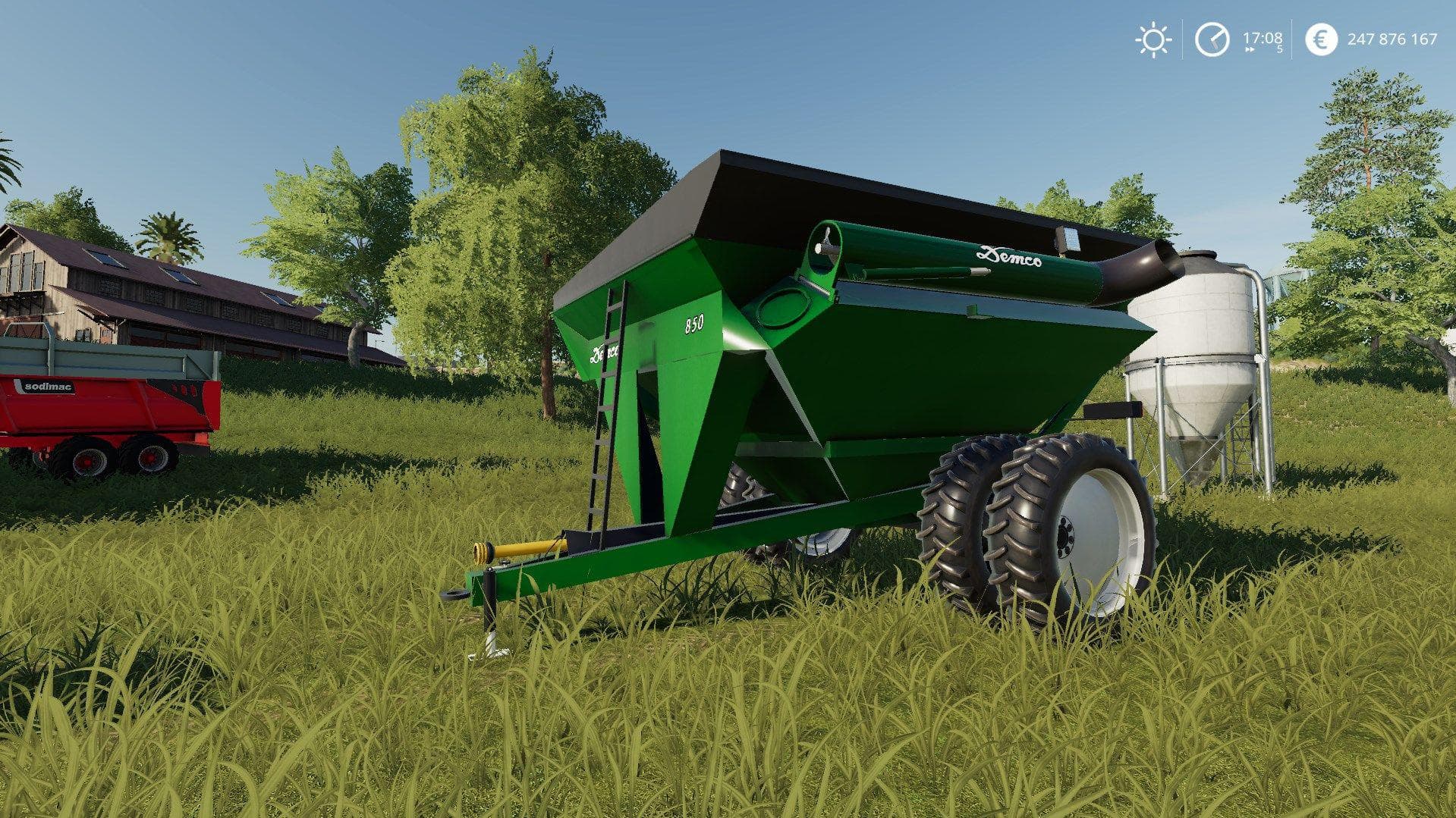 Demco 850 GrainCart 3