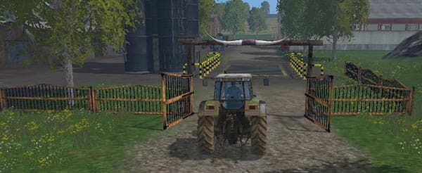 Farm gate and fences [MP] 2