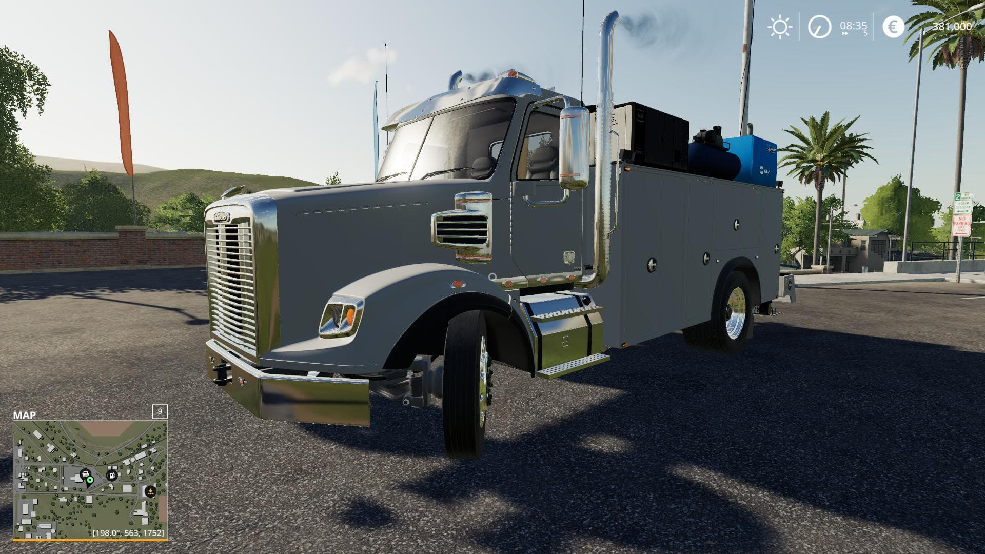 Freightliner Service Truck 3