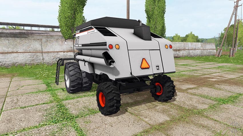 Gleaner N7