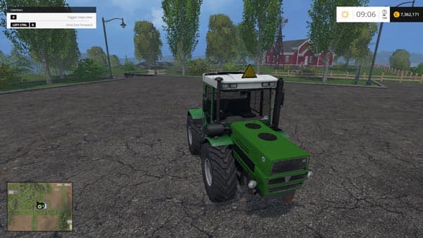 HTZ 17022 Green Tractor 3
