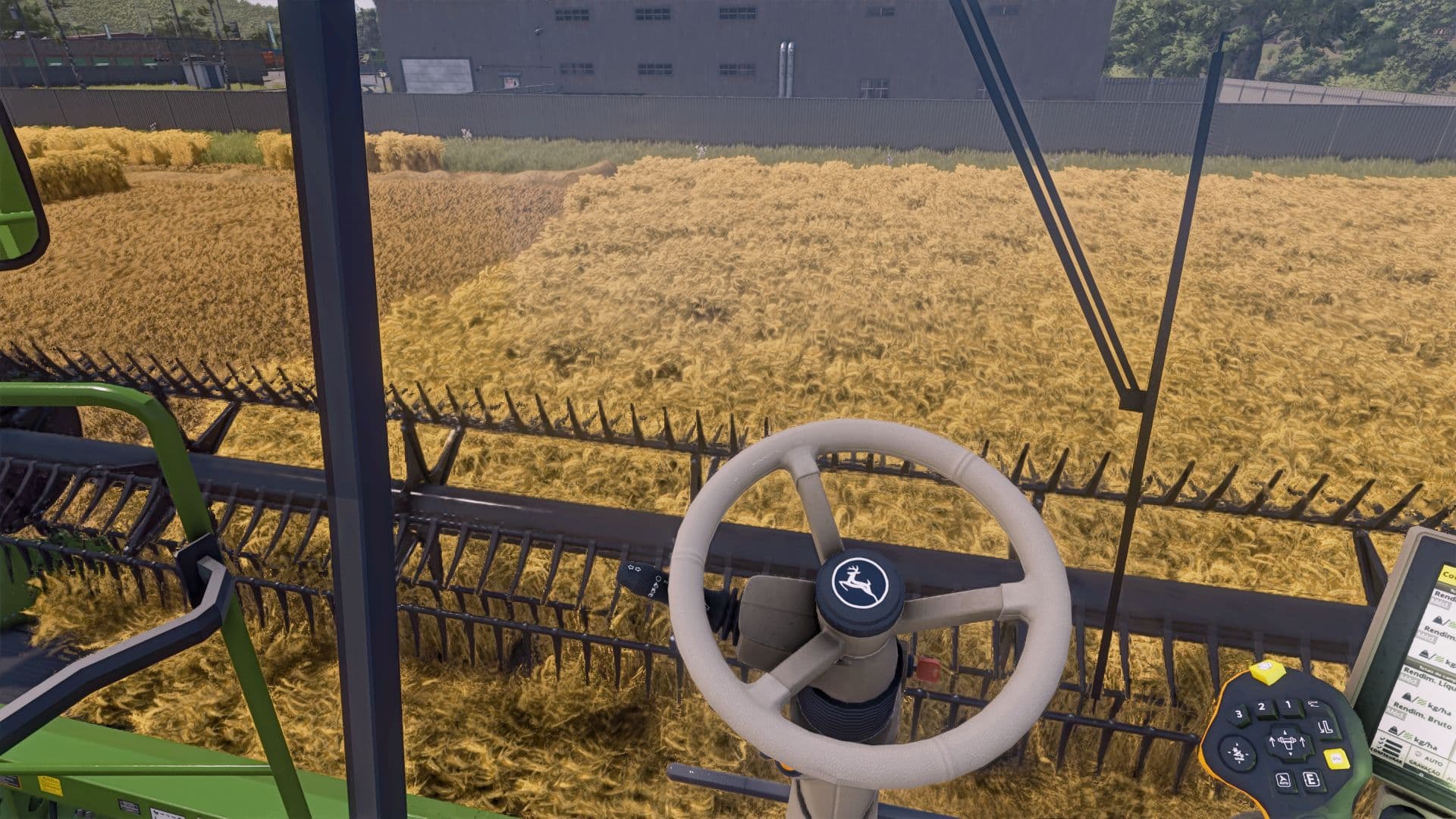 John Deere S430 3