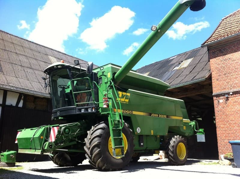 John Deere 2056 2