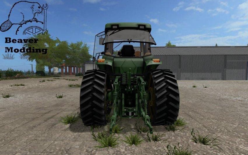John Deere 8520T