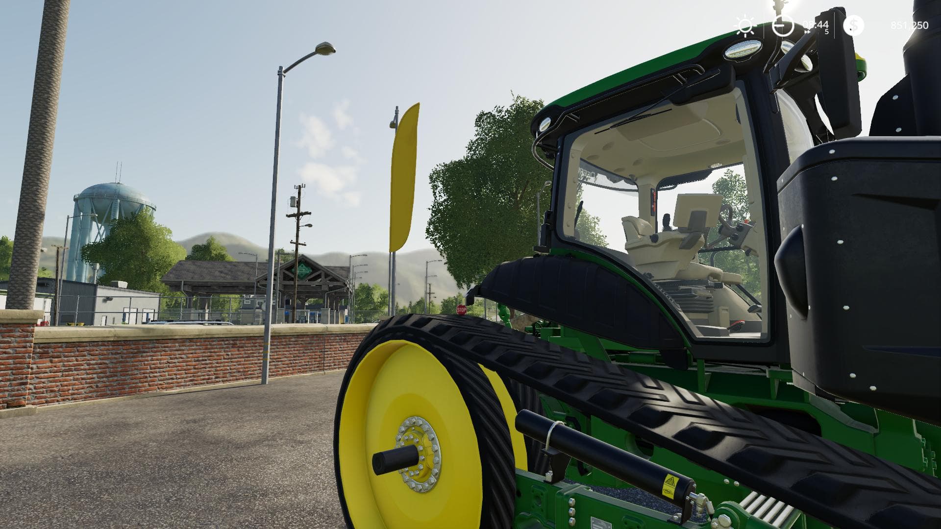 John Deere 8RT