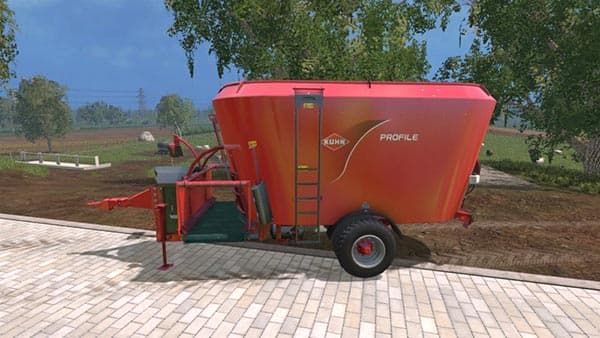 Kuhn Feedingwagon 2