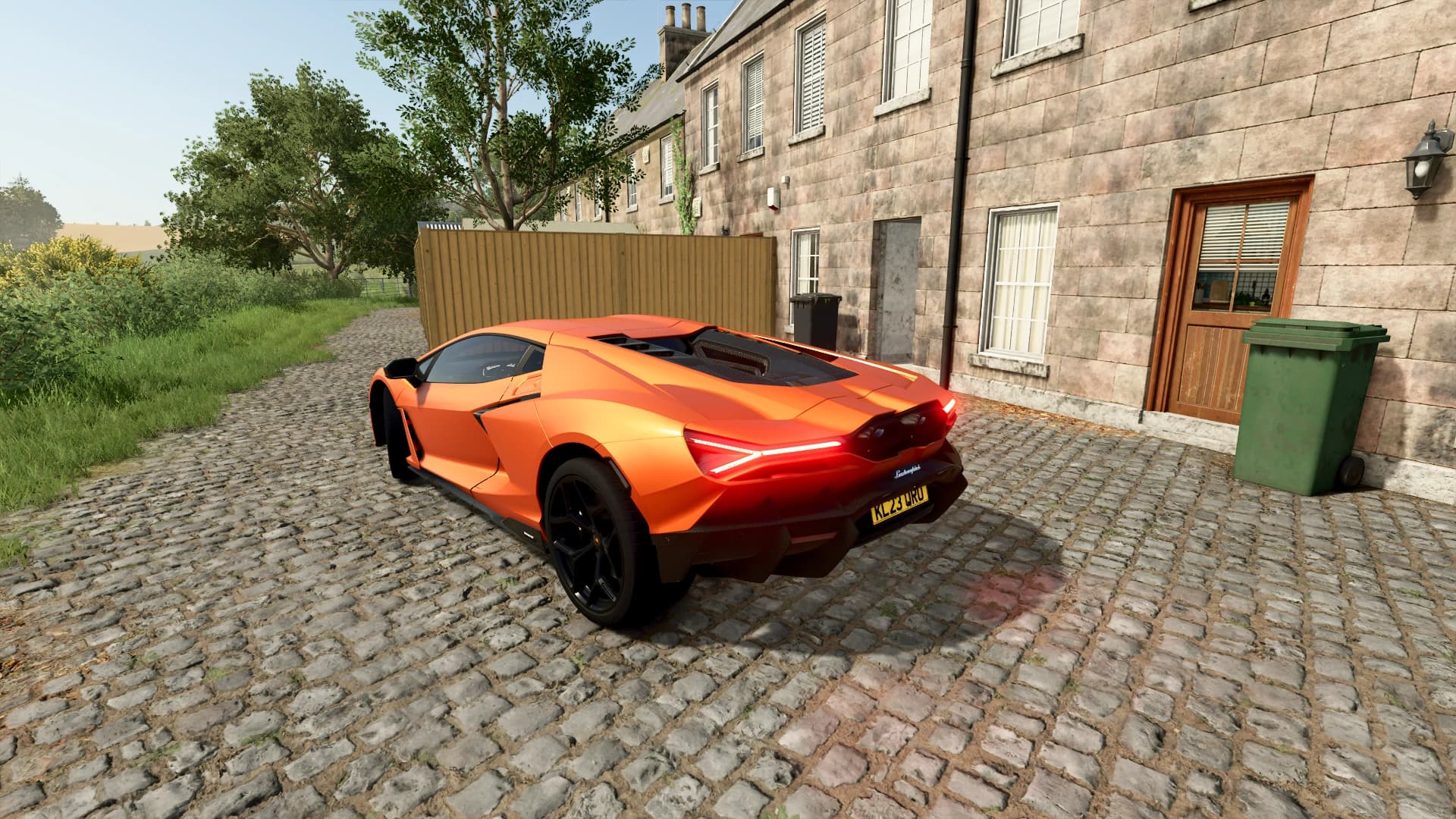 Lamborghini Revuelto 5
