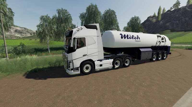 Milk transport semi-trailer 5