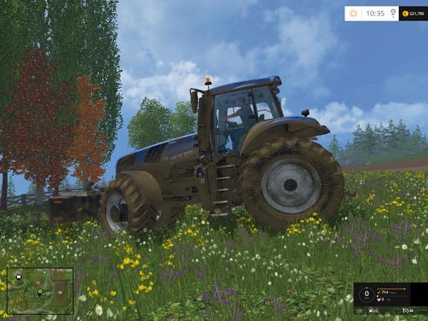 New Holland T8.435 with wider back wheels 3