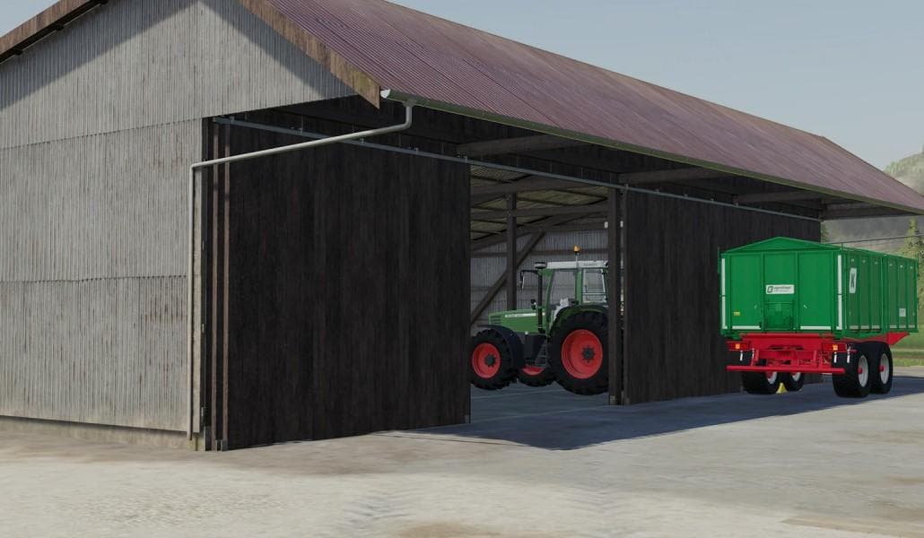 OLD MASHINERY SHED 2