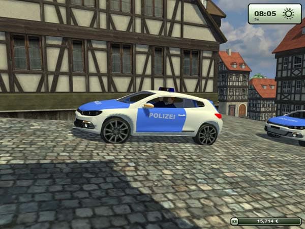 Police [SP]