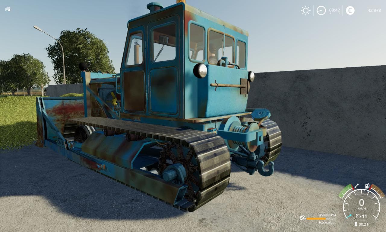 T 100 Raupe 2