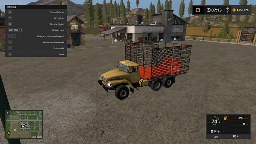 URAL 5557 Senovoz