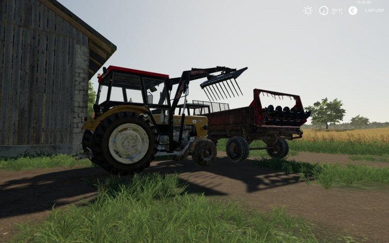 URSUS C360 Tur