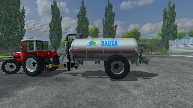Bauer manure spreader [MP]