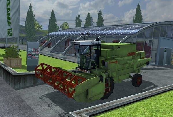 Claas Dominator 85