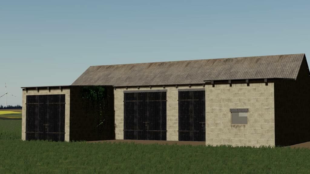 A SMALL POLISH GARAGE 3