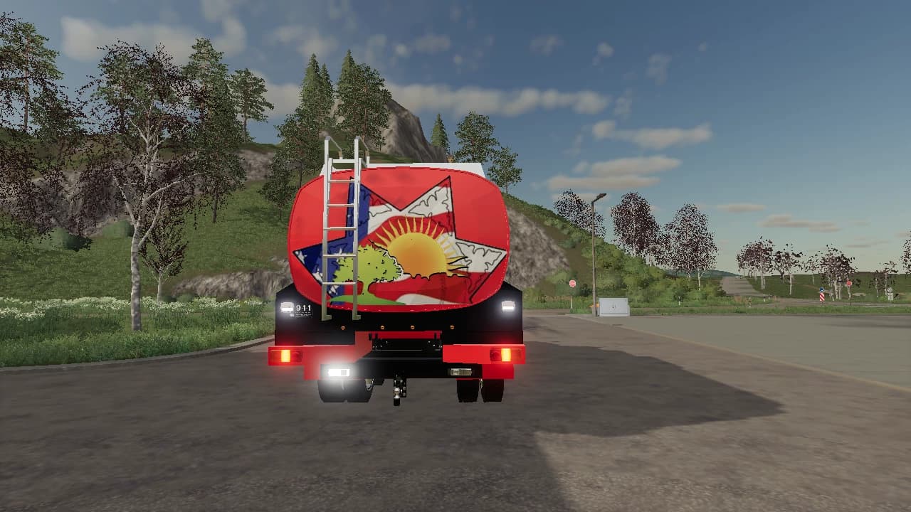 AMERICAN FIRE TRUCK 2