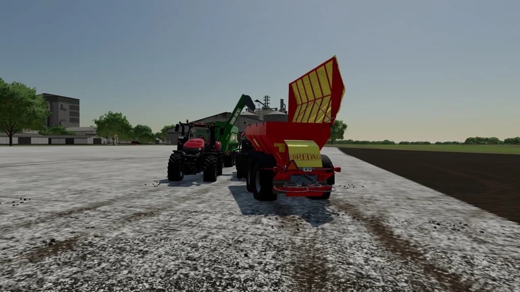 AUGERWAGON WITH LIME 2