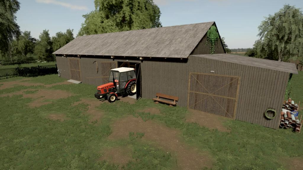 BARN WITH A WORKSHOP 2