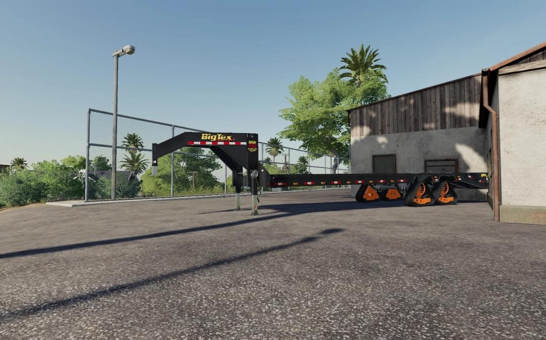 BIGTEX TRAILER WITH TRACKS
