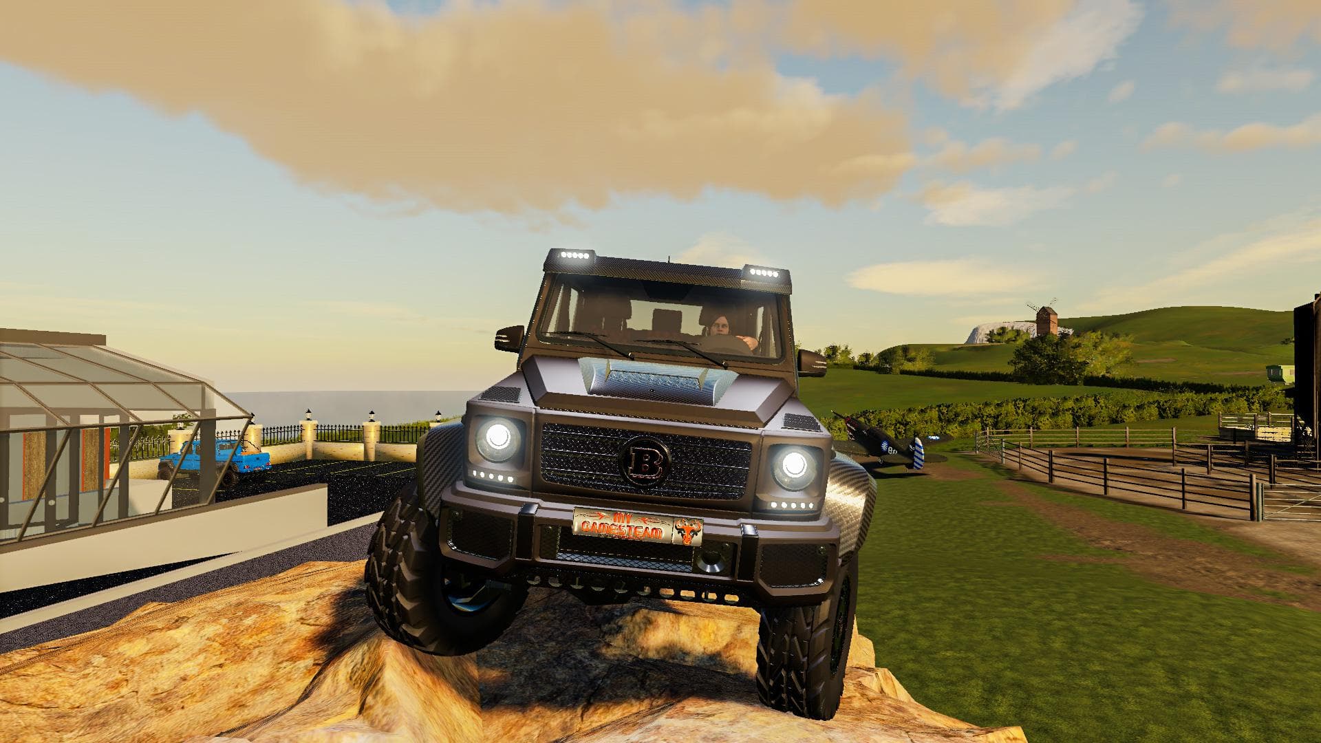 BRABUS B63S-700 6X6 3