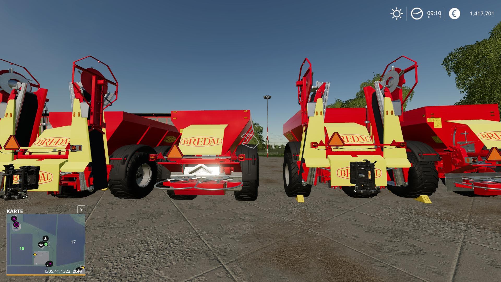 Bredal K105 / K165 with Attacher behind 2