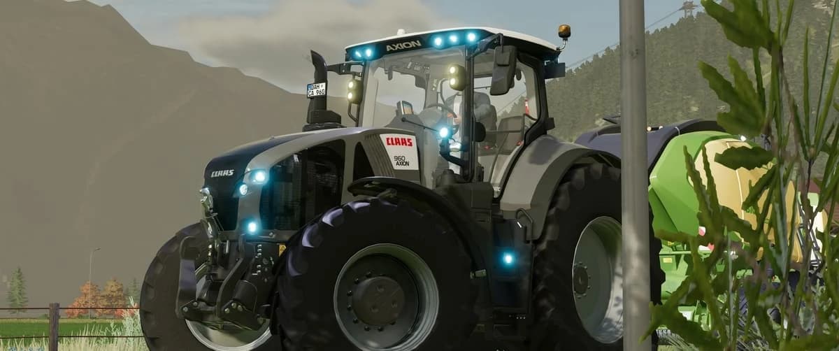 CLAAS AXION 900