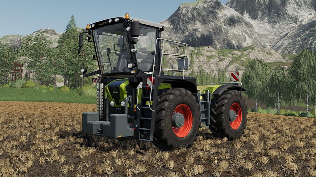 CLAAS XERION 3000 SADDLE TRAC 4