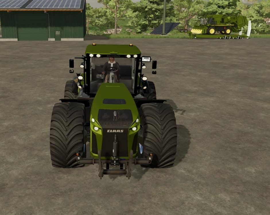 CLAAS XERION 5000 CV 3