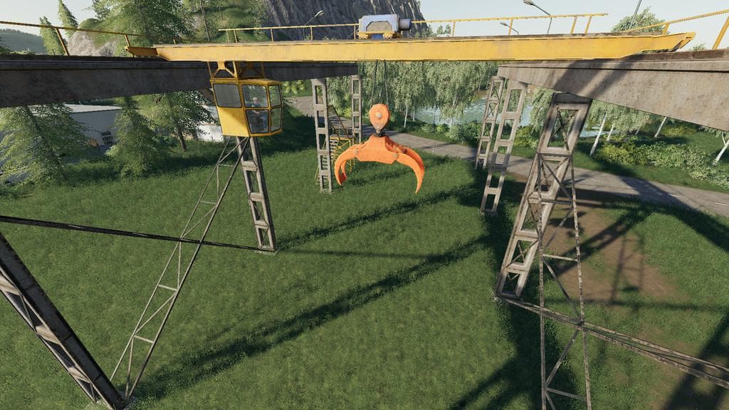 Crane building 2