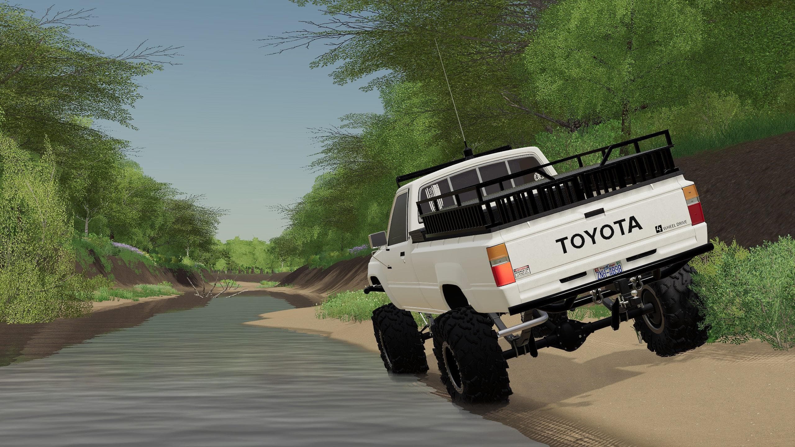 EXP19 84 TOYOTA HILUX 4