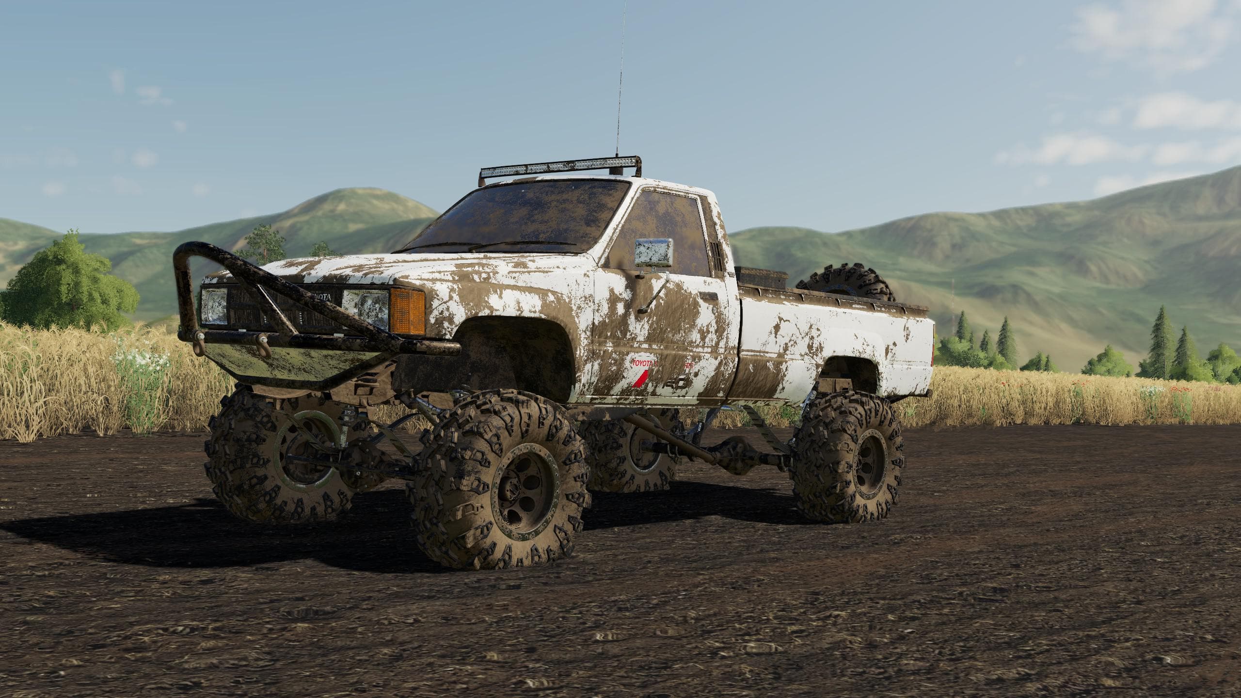 EXP19 84 TOYOTA HILUX 3