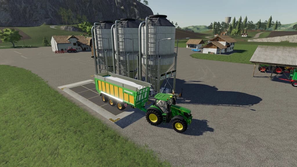 FILLABLE STORAGE FOR LIME/FERTILIZER AND SEEDS 4
