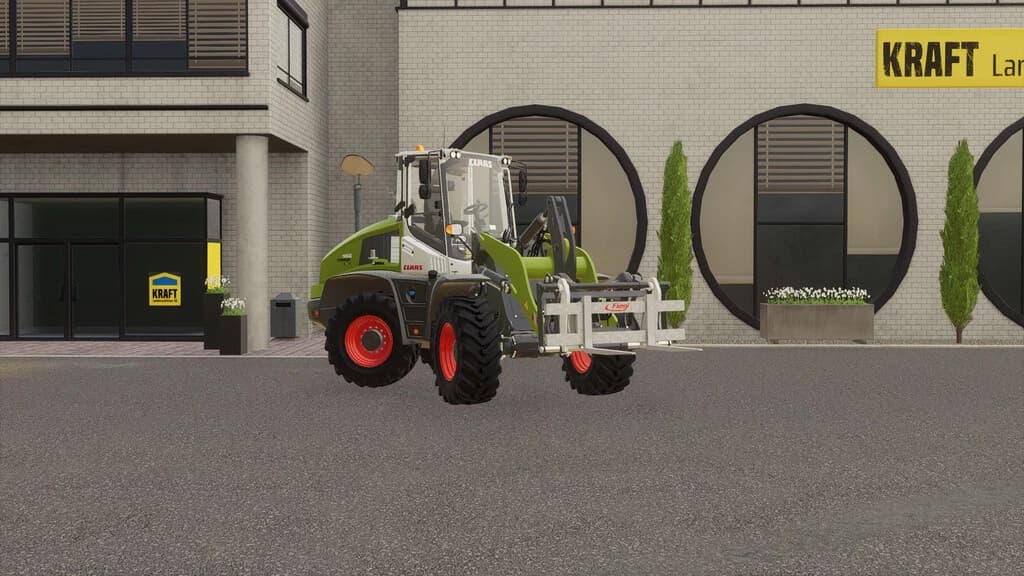 FLIEGL PALLET FORK AND BRUSH 4
