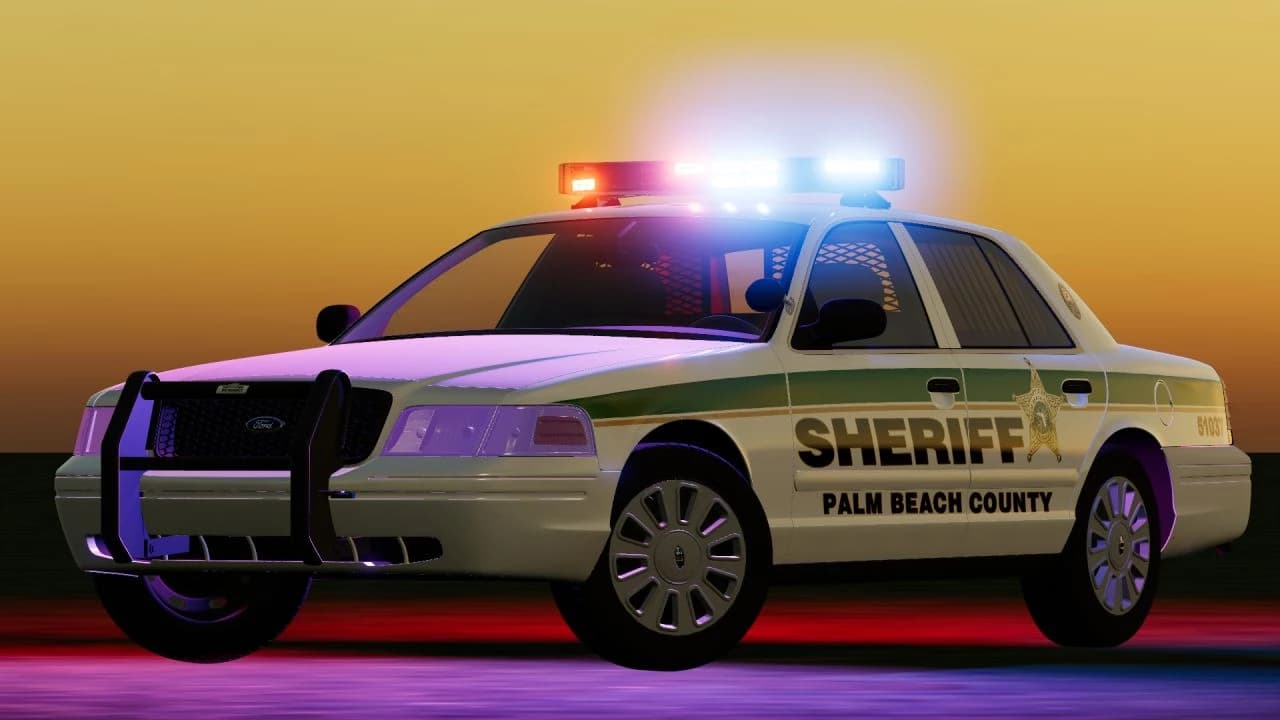FORD CROWN VICTORIA 2