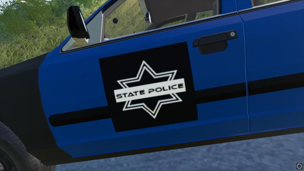 FORD CROWN VICTORIA 2